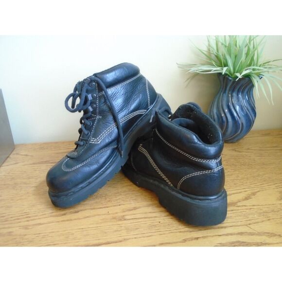 Vintage  Dr Martens Boots Mens US size 11 Womens US size 12 Made in England 9234 - Picture 11 of 12